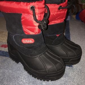 Snow boots Totes size 7